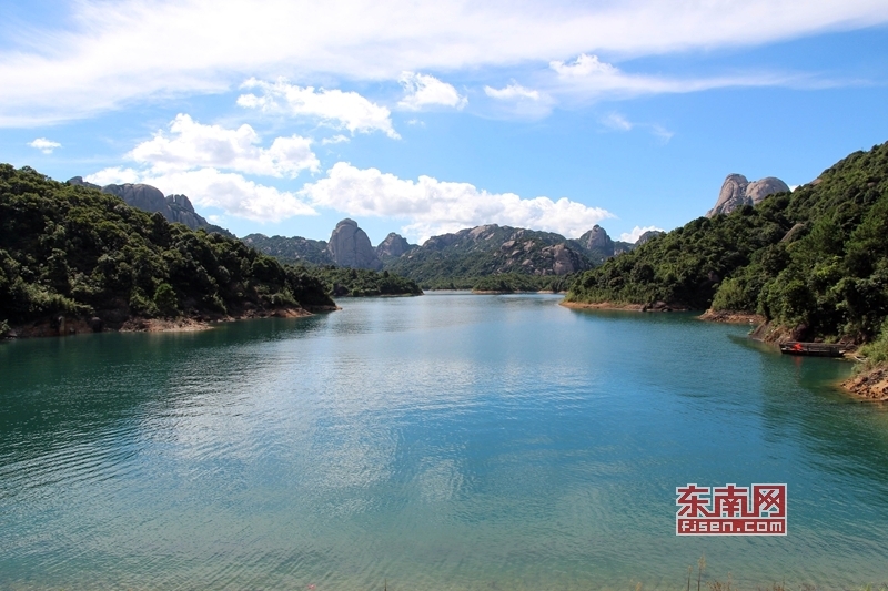 烏山天池亮相旅博會 常山打造“僑城”文化