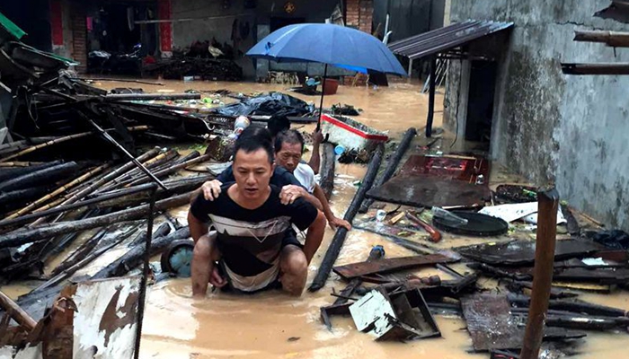 漳浦強(qiáng)降雨致多處內(nèi)澇嚴(yán)重 各方緊急救援